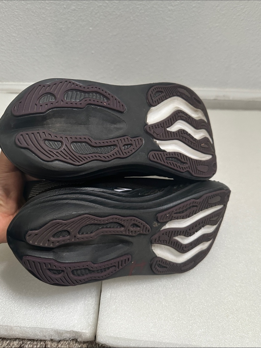 Brooks glycerin max Women’s Black purple running Plum Laces shoes size 10 - Picture 9 of 13